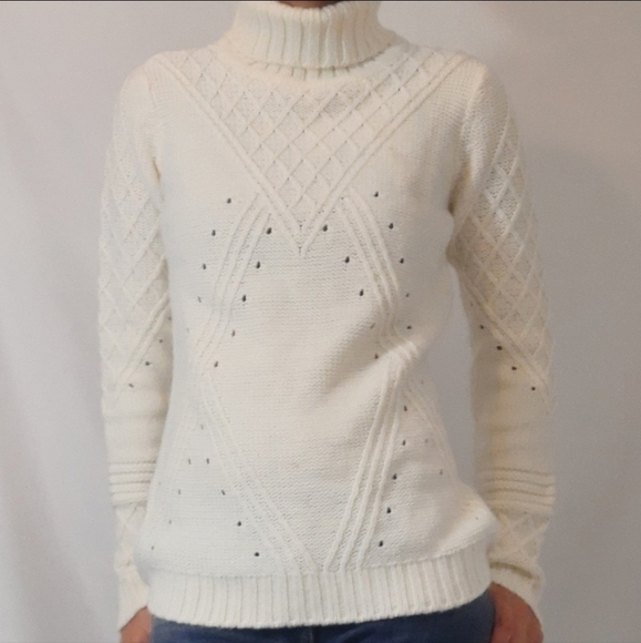 VENUS chunky turtle neck cream pullover sweater - Picture 2 of 7